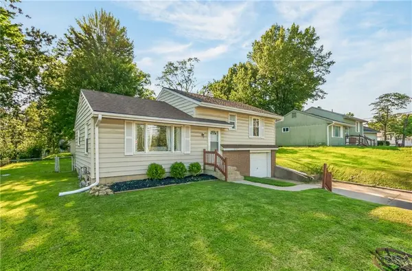4148 N Brighton AVE, Kansas City, MO 64117