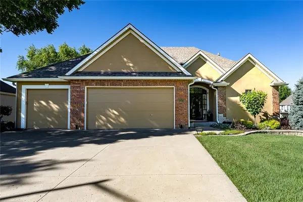 9009 NE 95th ST, Kansas City, MO 64157