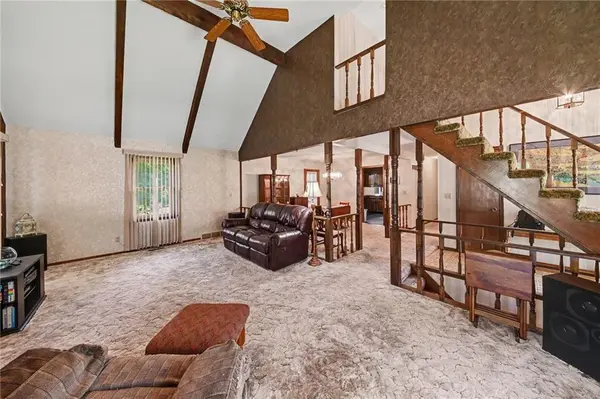 401 N Adams ST, Raymore, MO 64083