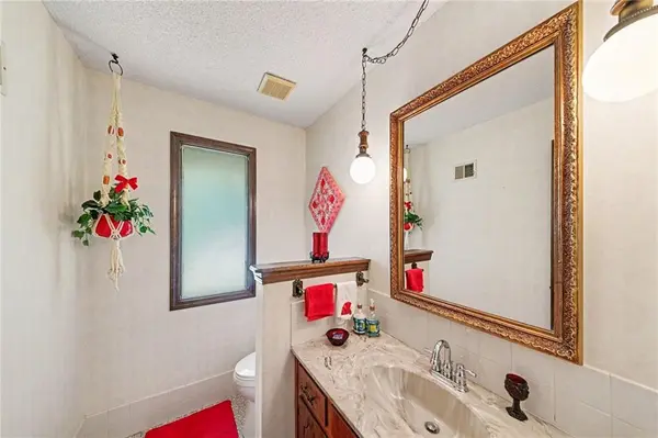 401 N Adams ST, Raymore, MO 64083
