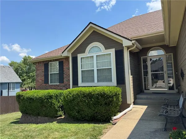 1410 BRIDGET BLVD, Pleasant Hill, MO 64080