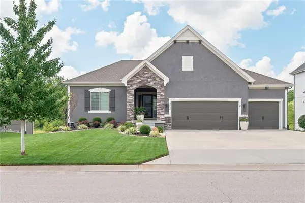 17029 W 170th ST,  Olathe,  KS 66062