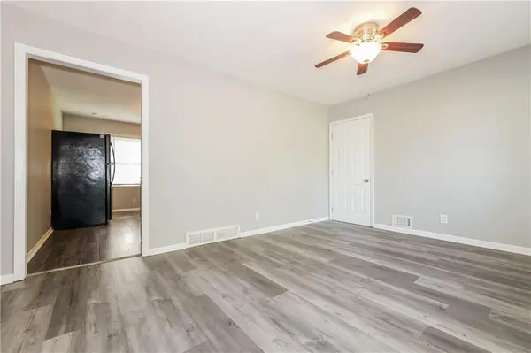 6303 N Bellefontaine AVE, Gladstone, MO 64119