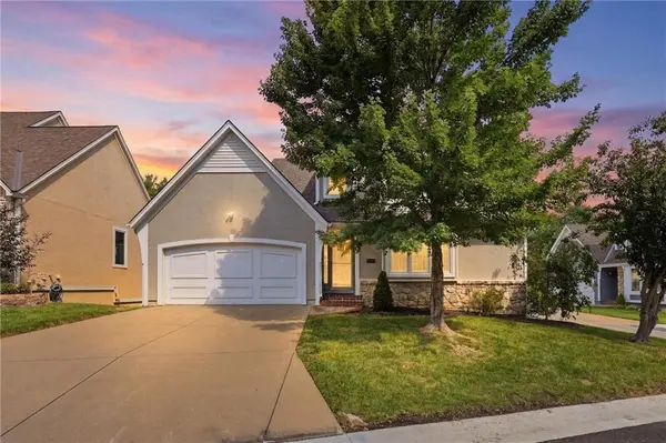 6216 W 126th ST, Overland Park, KS 66209