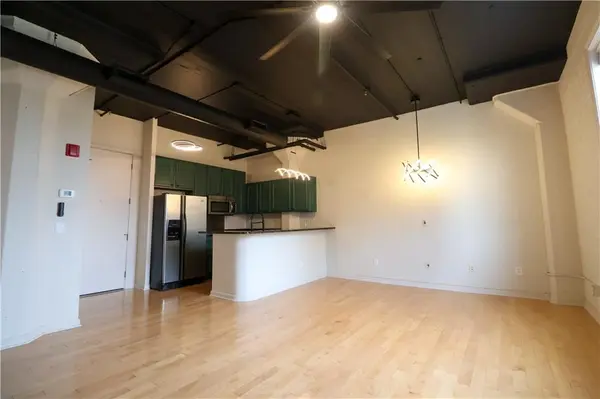 201 S Saint Francis AVE #504, Wichita, KS 67202