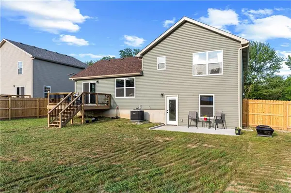 1714 S Jackson ST, El Dorado Springs, MO 64744