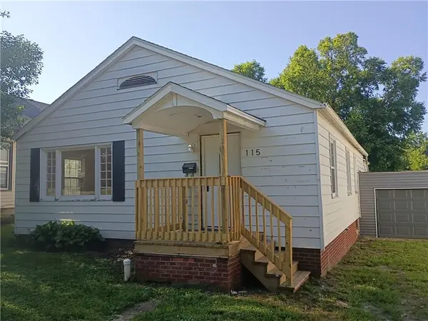 115 W 5th ST, Stanberry, MO 64489