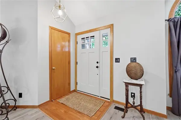 12407 S Alcan ST, Olathe, KS 66062