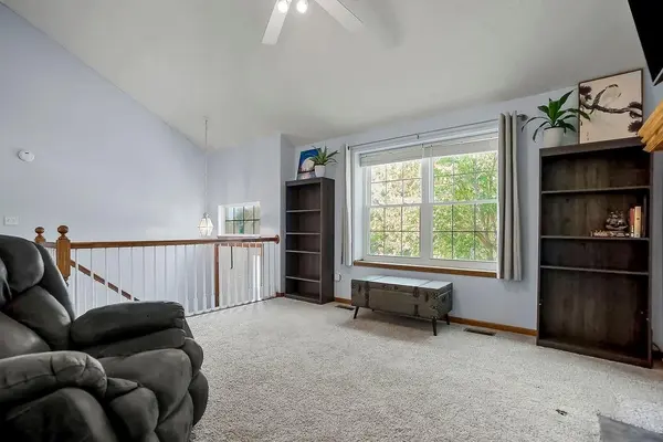 1405 Magnolia DR, Greenwood, MO 64034