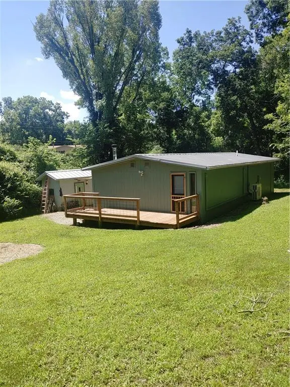 9794 GLENWOOD DR, Ozawkie, KS 66070