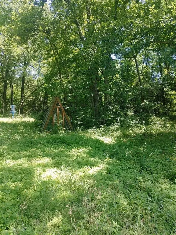 9794 GLENWOOD DR, Ozawkie, KS 66070