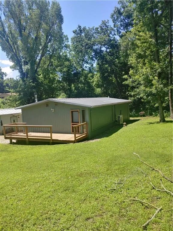 9794 GLENWOOD DR, Ozawkie, KS 66070