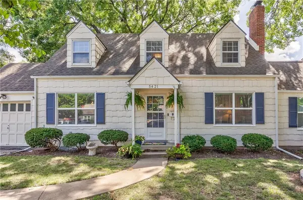5421 Juniper ST, Roeland Park, KS 66205