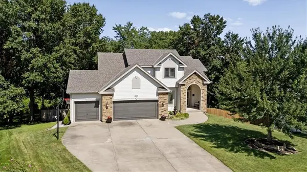 8517 N Barberry AVE, Kansas City, MO 64153