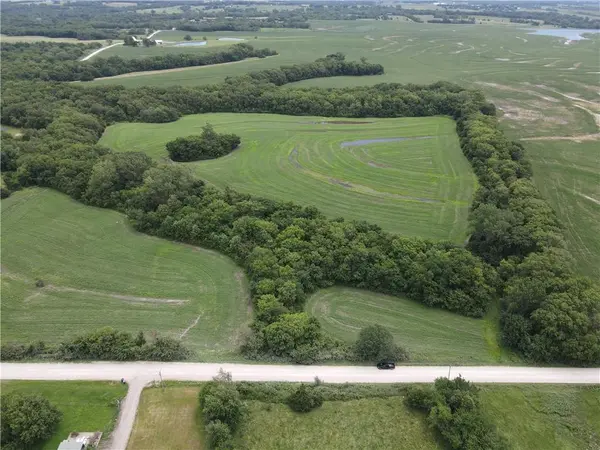 Lot 4 259th ST, Mclouth, KS 66054