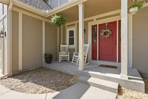 318 Shannon AVE, Smithville, MO 64089
