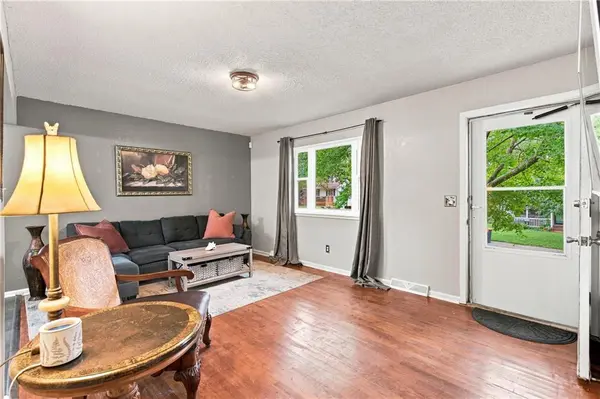 4619 N Bristol AVE, Kansas City, MO 64117