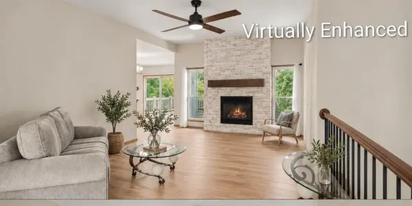 2004 NE 196th PL, Smithville, MO 64089