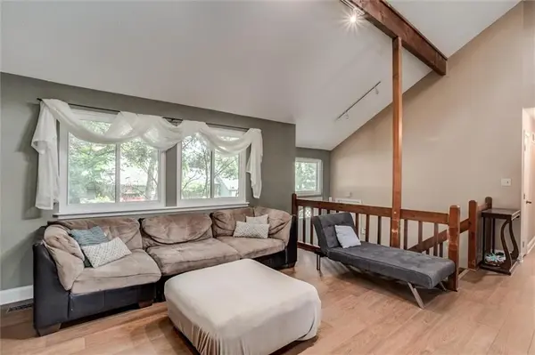 14508 W 92nd ST, Lenexa, KS 66215