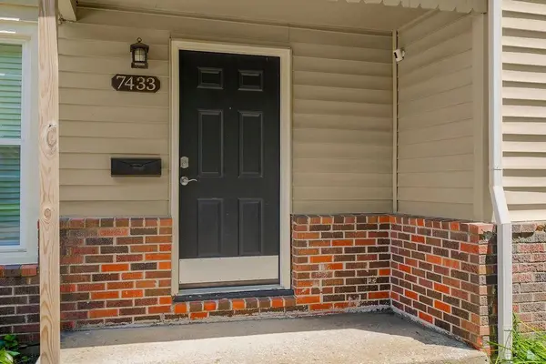 7433 Lamar AVE, Overland Park, KS 66204