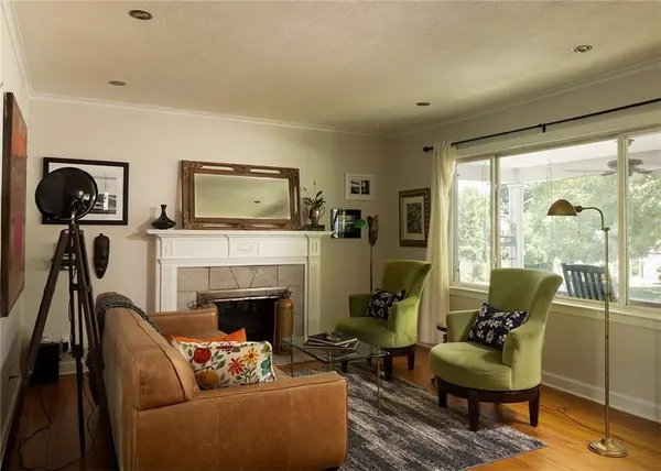 5608 Nall AVE, Roeland Park, KS 66202