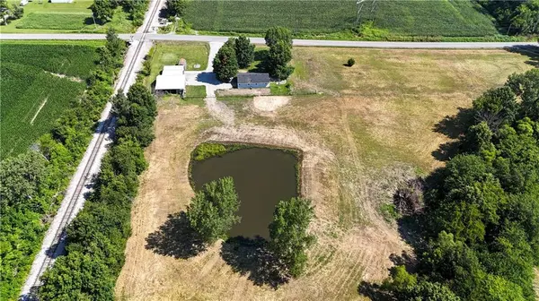 21001 E 307 ST, Harrisonville, MO 64701