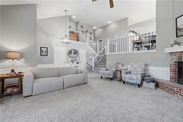 5106 Anderson ST, Shawnee, KS 66226
