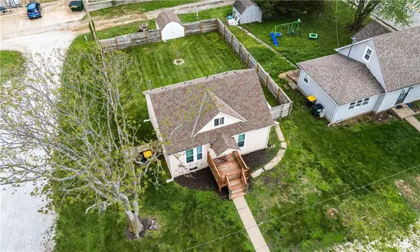 3 N Mulberry TER, Louisburg, KS 66053