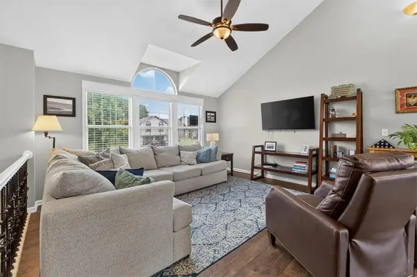 1505 Birch DR, Greenwood, MO 64034