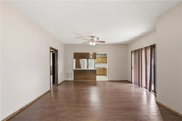 1918 Park AVE, Baxter Springs, KS 66713