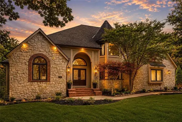 1305 NW 43rd TER,  Kansas City,  MO 64116
