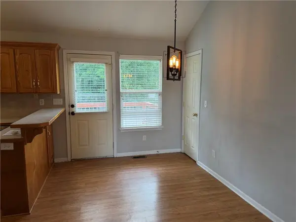 205 N Madison ST, Spring Hill, KS 66083