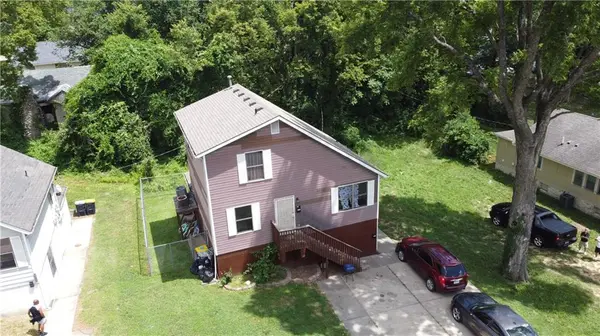 6805 E Cleveland AVE, Kansas City, MO 64110