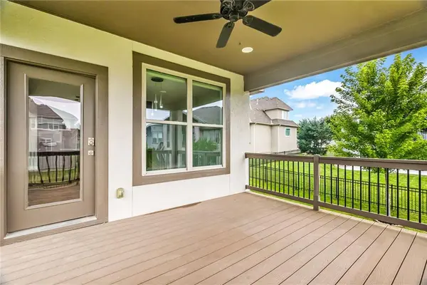 16801 Melrose ST, Overland Park, KS 66221