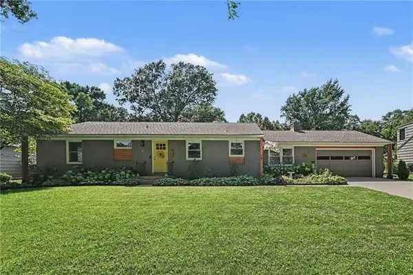 6340 Reeds DR, Mission, KS 66202
