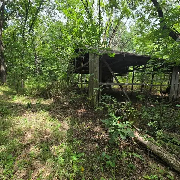 11315 Phillips RD, Pleasanton, KS 66075