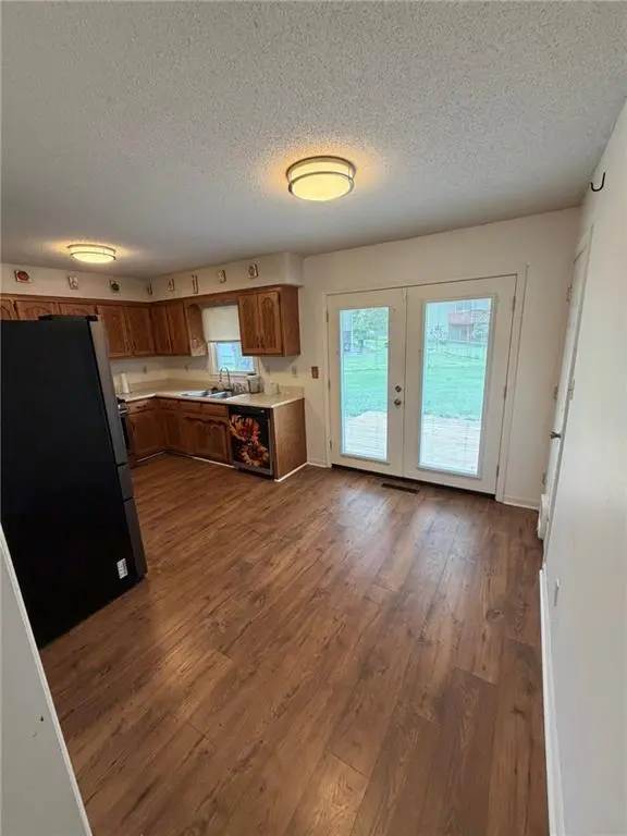 404 Creach DR, Warrensburg, MO 64093