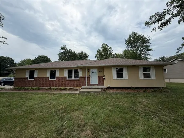 404 Creach DR, Warrensburg, MO 64093