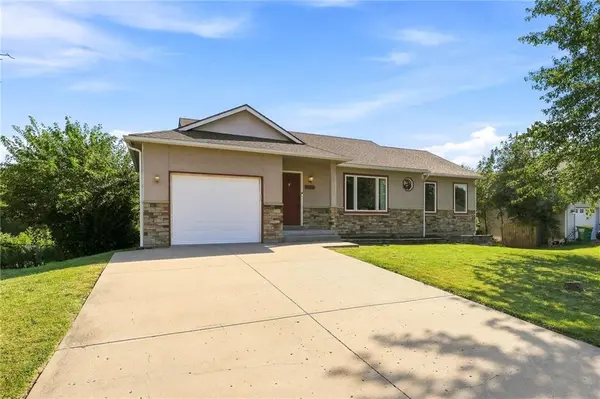 533 N Mulberry ST, Gardner, KS 66030