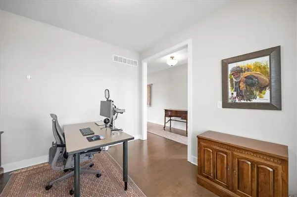 500 SW Brummel RD, Lee's Summit, MO 64081