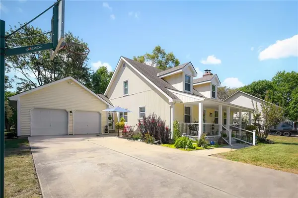 704 Raven ST, Raymore, MO 64083