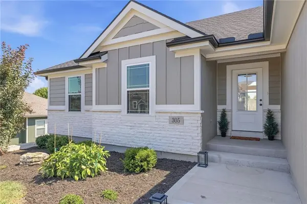 305 S Wilson ST, Archie, MO 64725