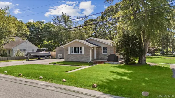 277 McKinley DR, Mastic Beach, NY 11951