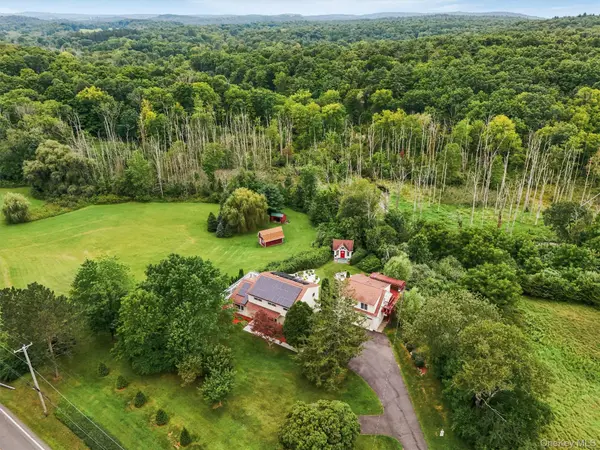 6727 Route 82 #6725, Stanfordville, NY 12581