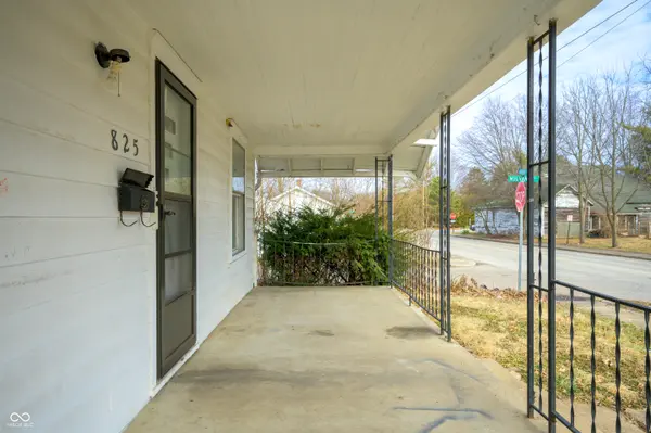 825 Arrow AVE, Anderson, IN 46016