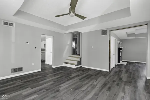 7077 E Mulberry ST, Gwynneville, IN 46144