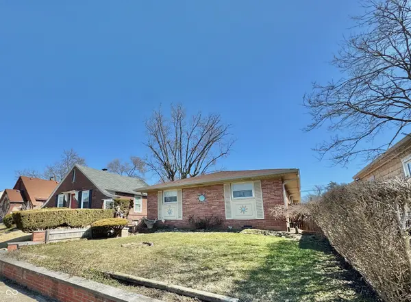 75 S 11th AVE, Beech Grove, IN 46107