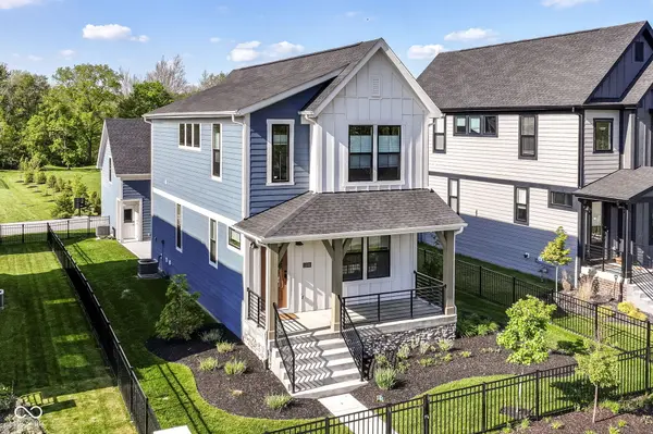 11505 Langton Walk, Zionsville, IN 46077