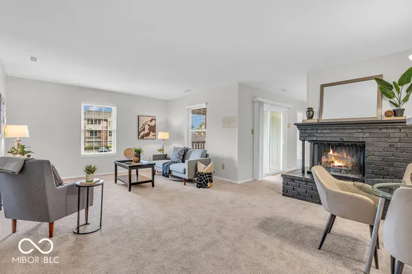 1632 Queensbridge SQ #7, Indianapolis, IN 46219