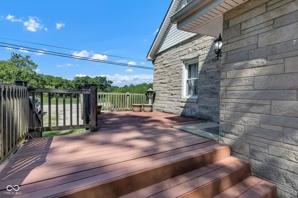 1527 N Washington ST, Danville, IN 46122